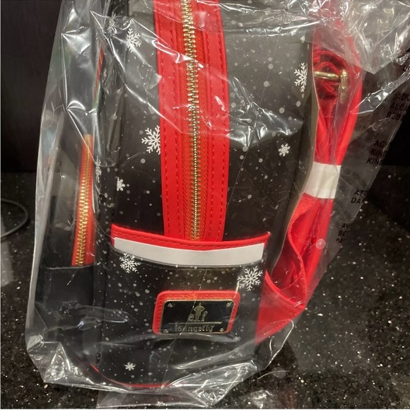 Loungefly Christmas Elf Clausometer Light Up Mini Backpack LE Sold Out Brand New - Picture 5 of 9